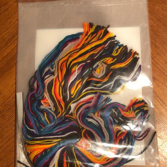 Luvlee, LL#896 - Picture 2 of 2